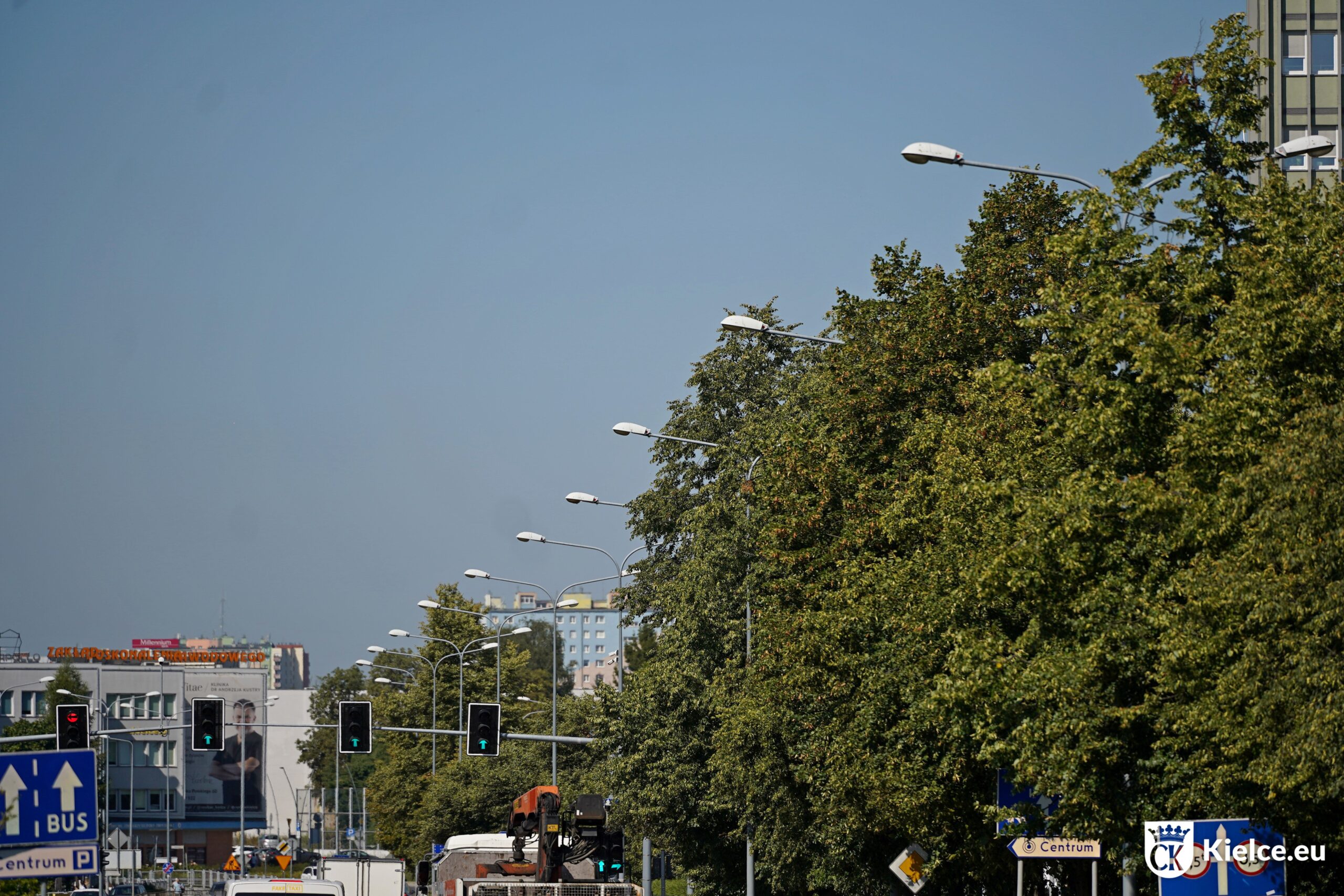 Ponad 700 nowych lamp na&nbsp;kieleckich ulicach. MZD podpisał umowy z&nbsp;wykonawcami