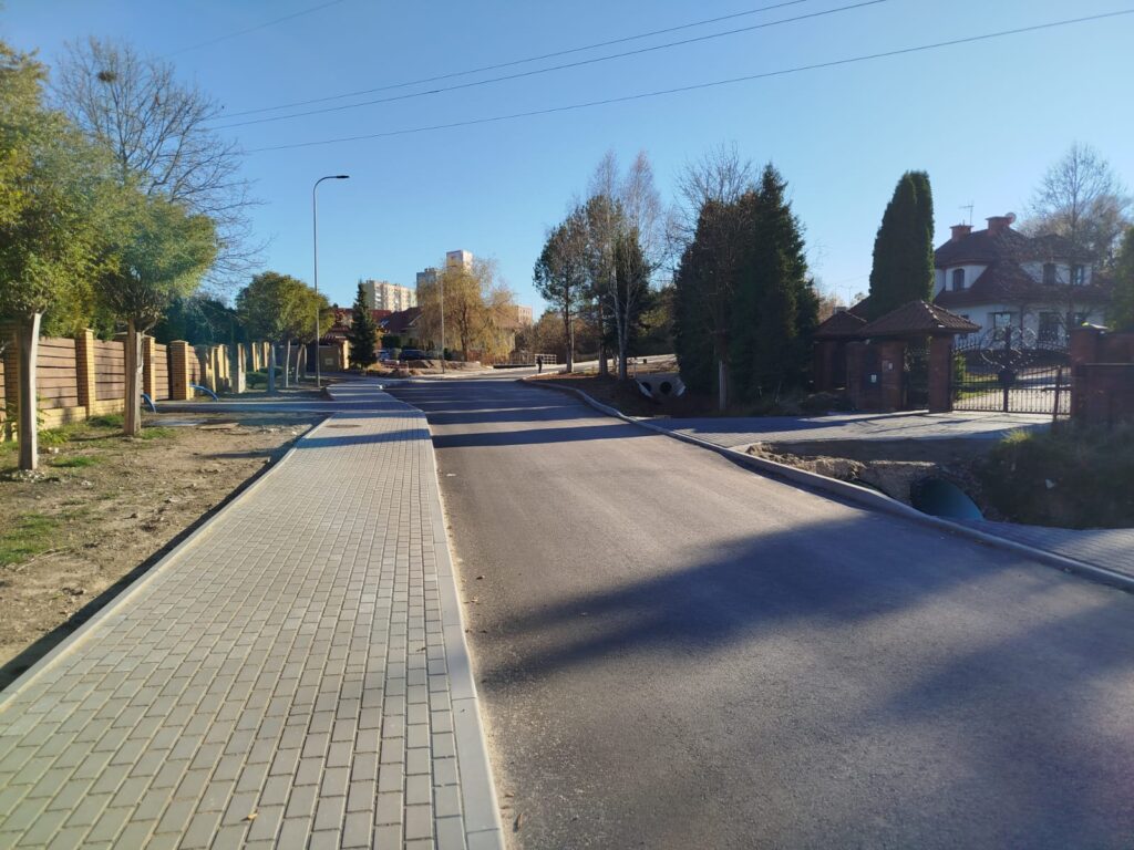 Zmodernizowana ulica Karczunek