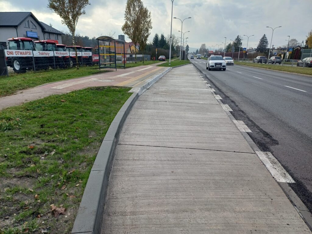 Nowa zatoka autobusowa na ulica Krakowskiej