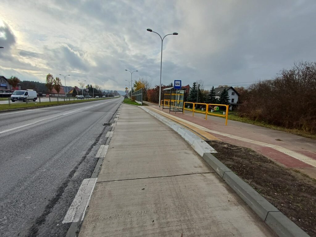 Nowa zatoka autobusowa na ulica Krakowskiej