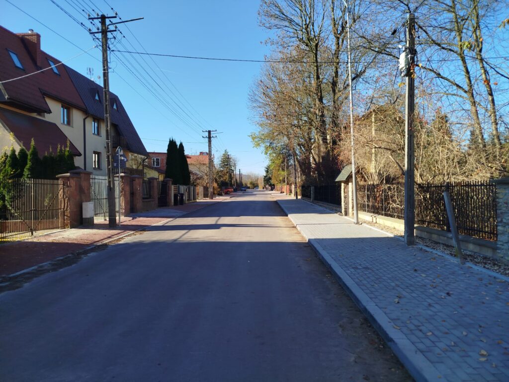 Zmodernizowana ulica Wydryńska