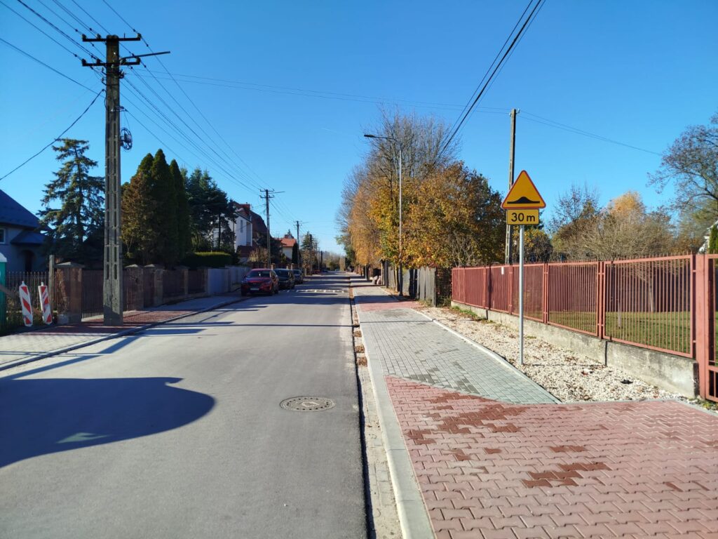 Zmodernizowana ulica Wydryńska