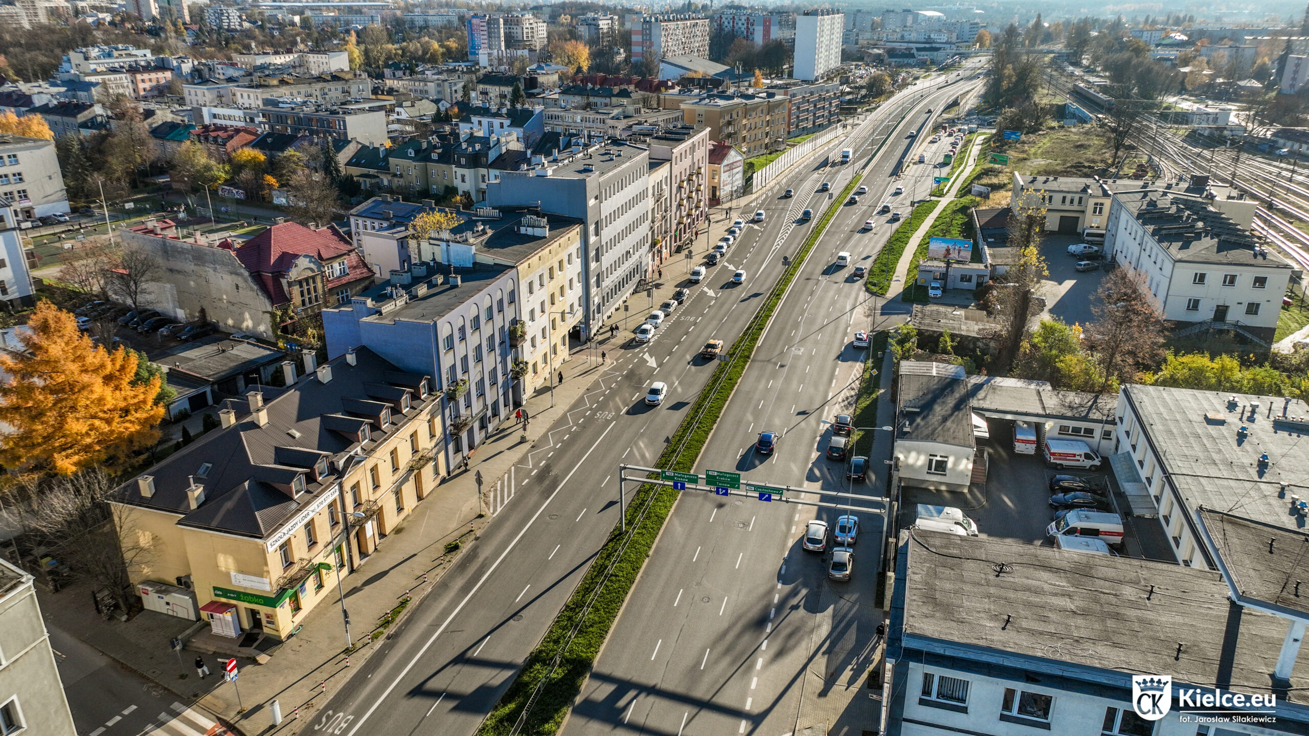 Początek prac przy budowie dróg dla rowerów na&nbsp;Żelaznej