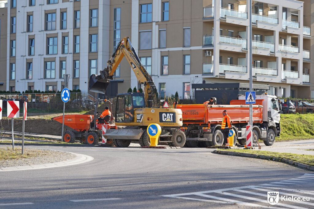 Budowa drogi dla rowerów wzdłuż alei Szajnowicza-Iwanowa w Kielcach