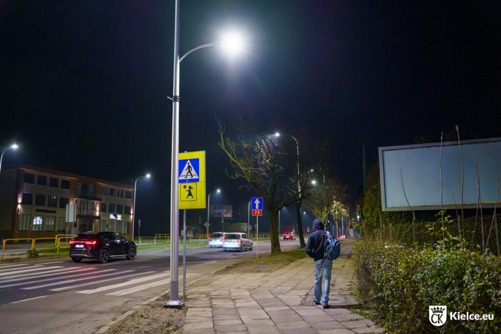 Ulica Tarnowska i zmodernizowane oświetlenie drogowe