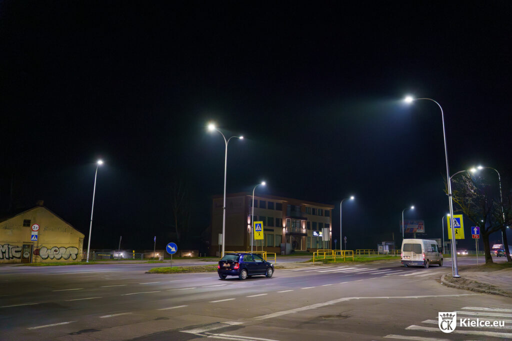 Ulica Tarnowska i zmodernizowane oświetlenie drogowe