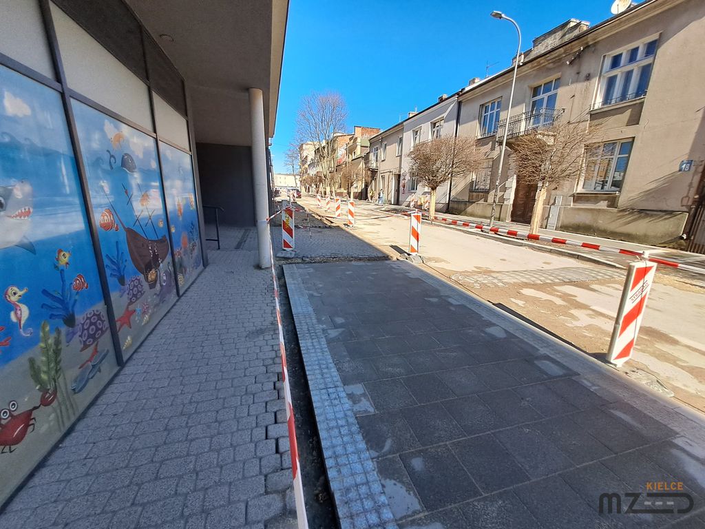 Modernizacja Złotej w ramach 13 ulic