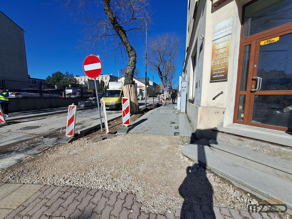 Modernizacja Złotej w ramach 13 ulic