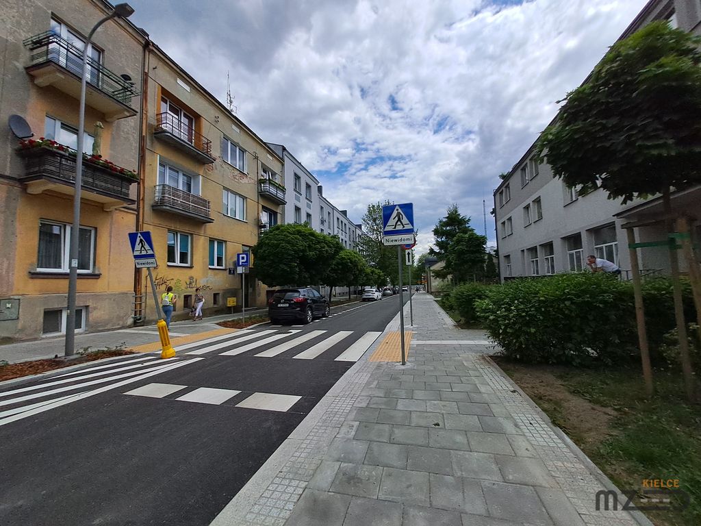 Modernizacja Złotej w ramach 13 ulic