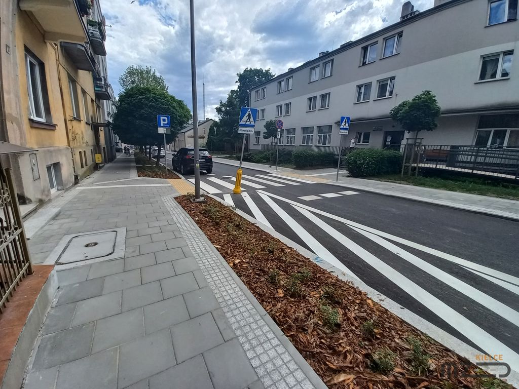 Modernizacja Złotej w ramach 13 ulic