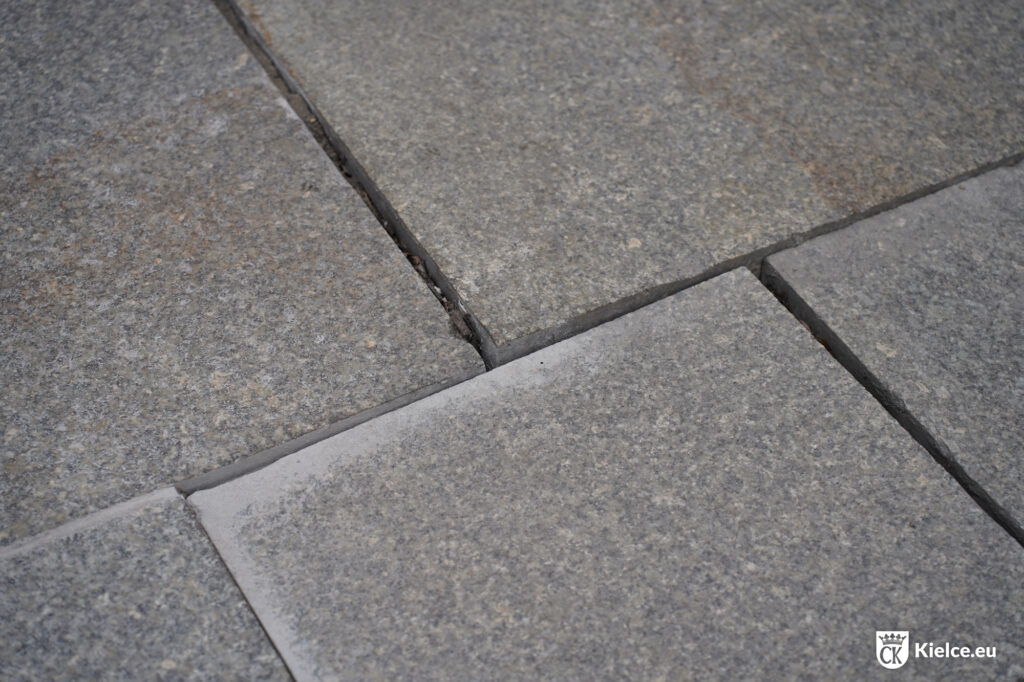 Nawierzchnia Placu Świętej Tekli