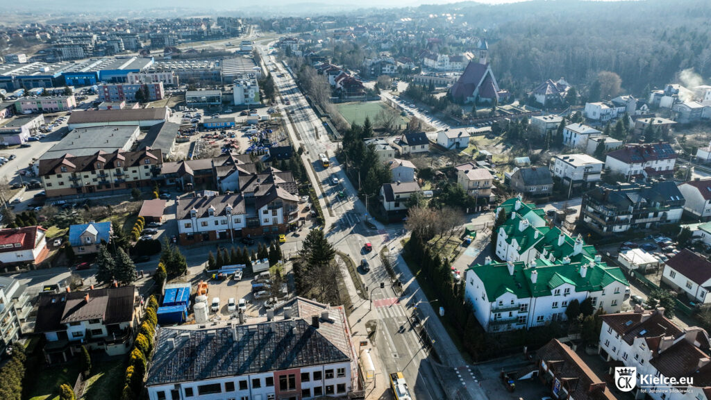 Ulica Wrzosowa przed remontem nakładkowym 2026