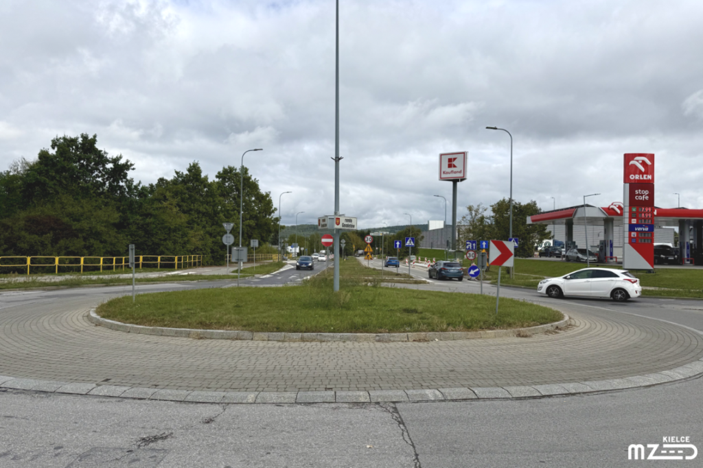 Ulica Warszawska zamknięta na weekend. Prace drogowe i objazdy