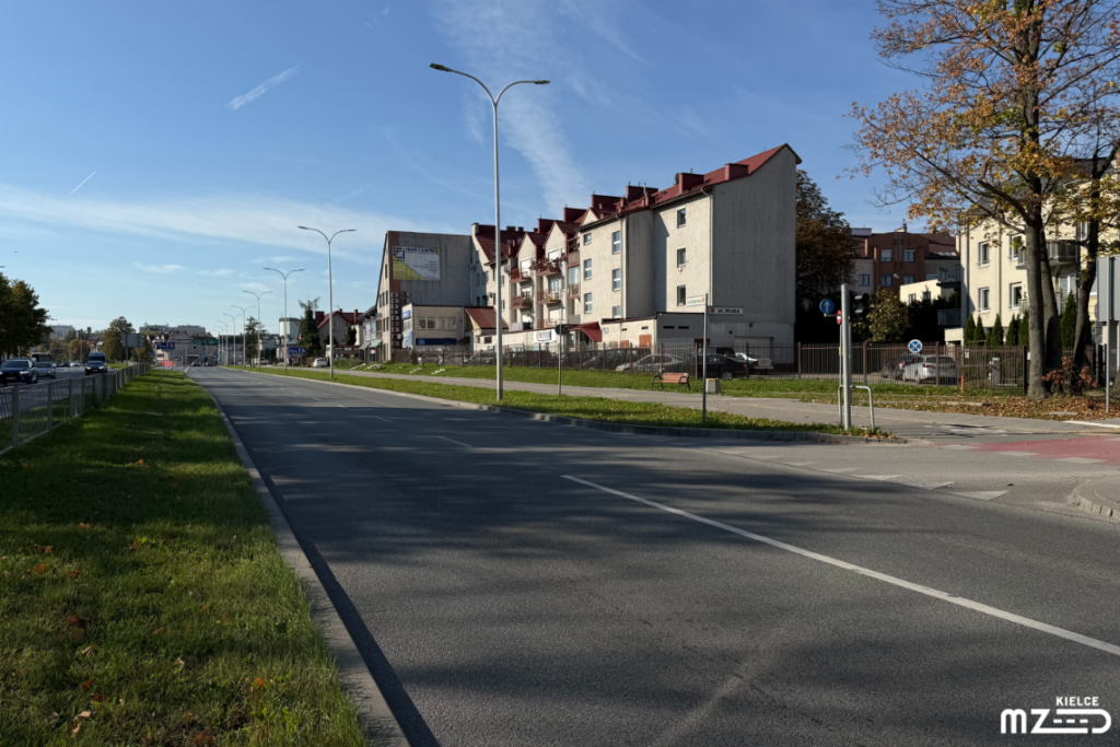 Skrzyżowanie Alei Solidarności i ul. Niskiej